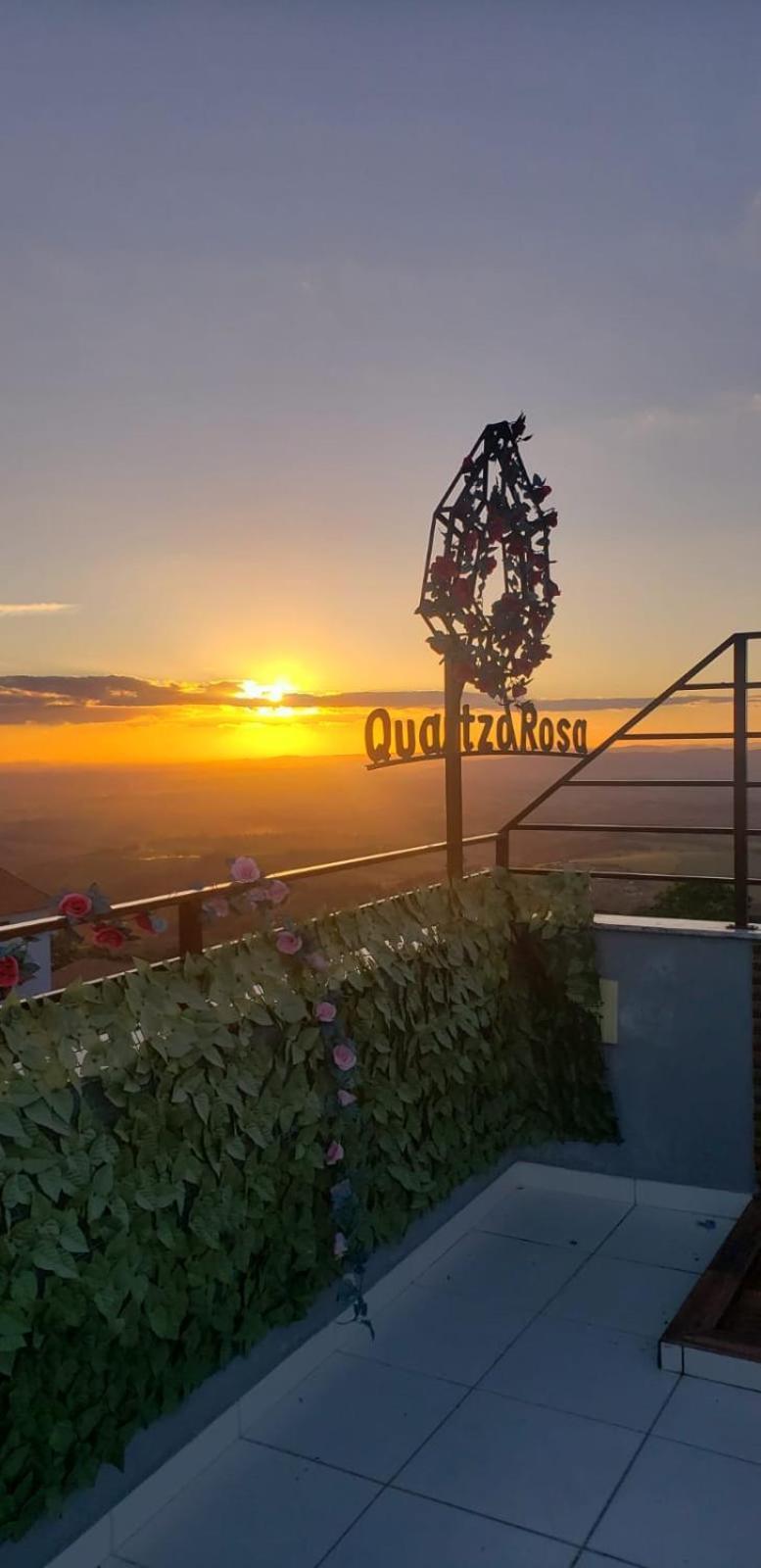 Hotel-Pousada Quartzo Rosa Сан-Томе-дас-Летрас Екстер'єр фото
